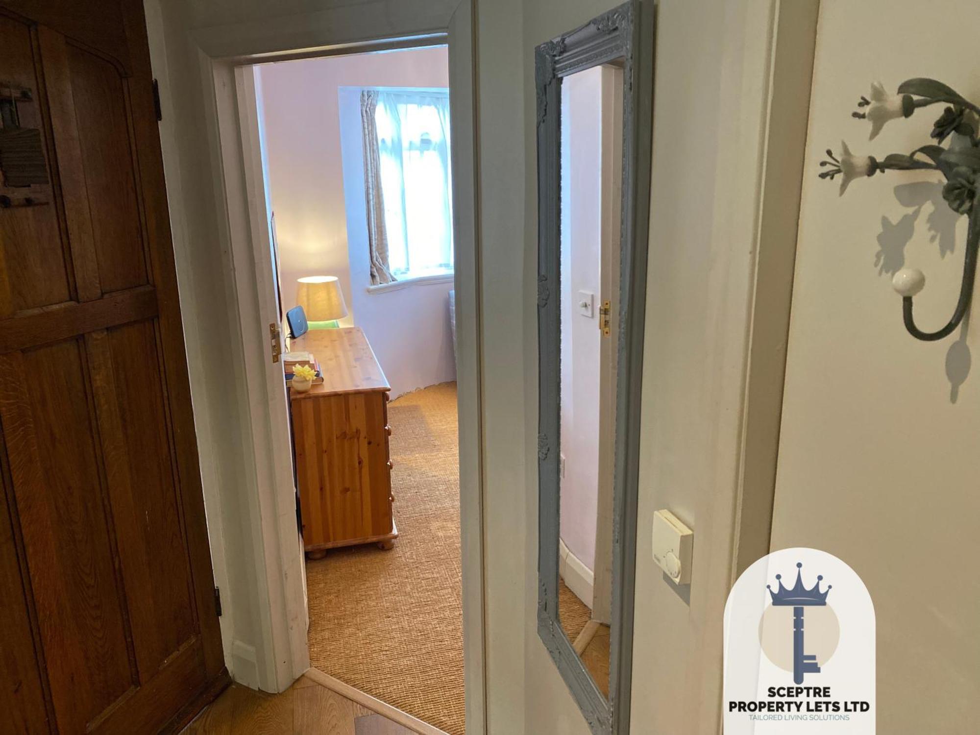 Beautiful Self-contained Holiday home Ickenham